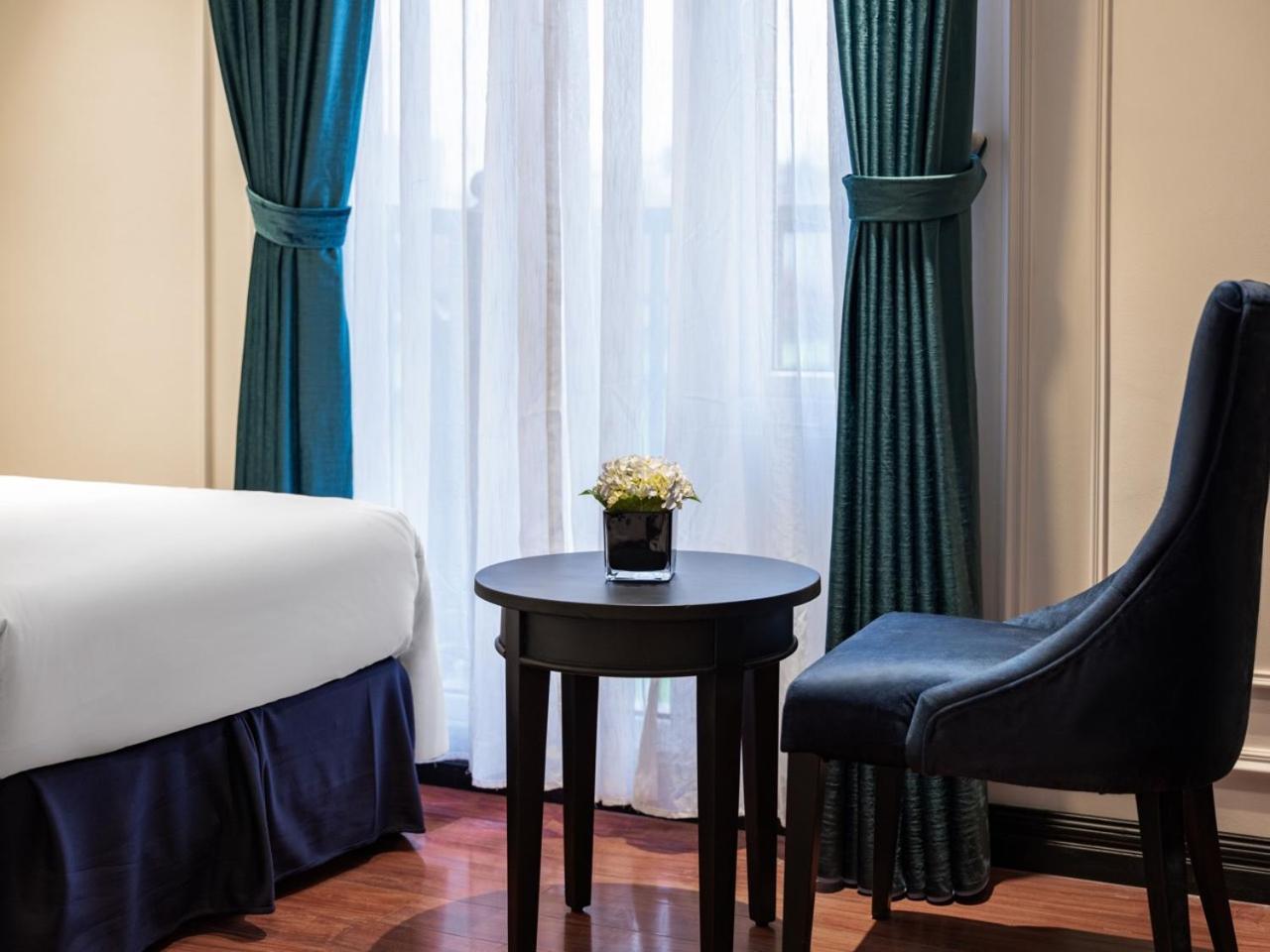 The Flower Boutique Hotel & Travel Hanoi Exterior foto