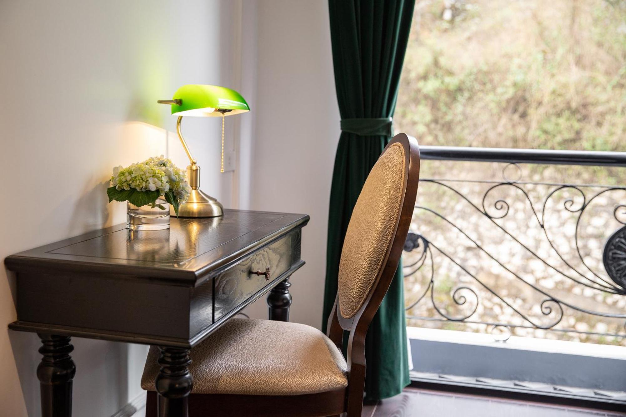 The Flower Boutique Hotel & Travel Hanoi Exterior foto
