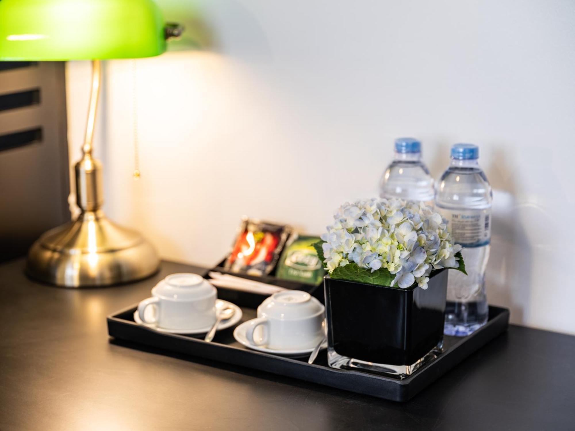 The Flower Boutique Hotel & Travel Hanoi Exterior foto